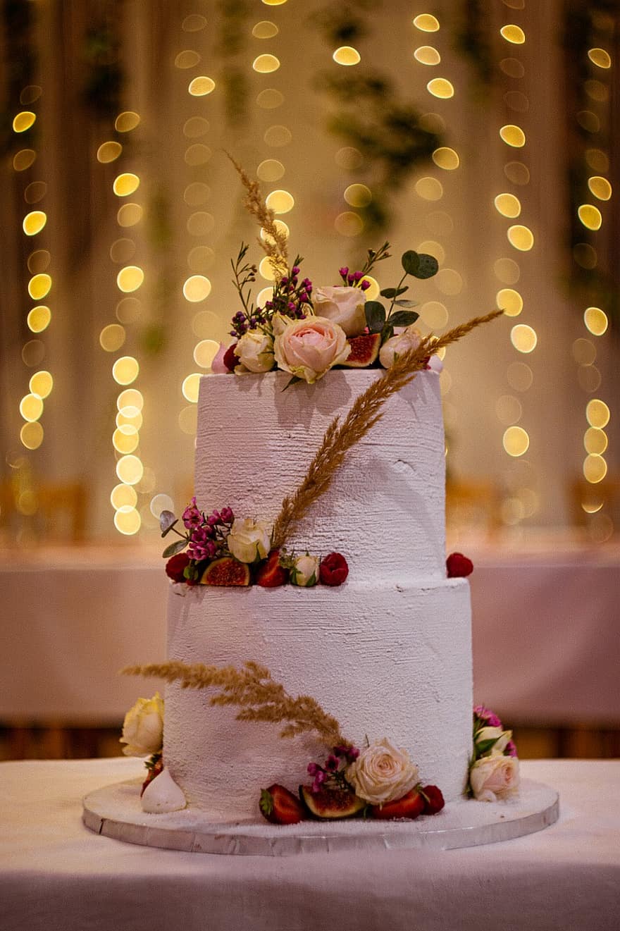 結婚式、ケーキ、デザート、お祝い、お誕生日、ウエディングケーキ、誕生日ケーキ、お祝いケーキ、フロスティング、ケーキのフロスティング、ケーキトッパー