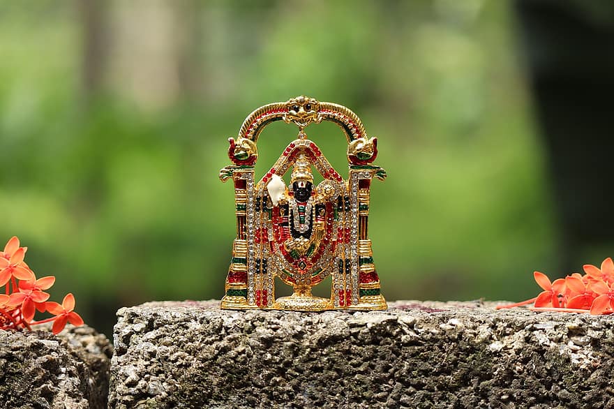 Indijos dievas, statula, ornamentas