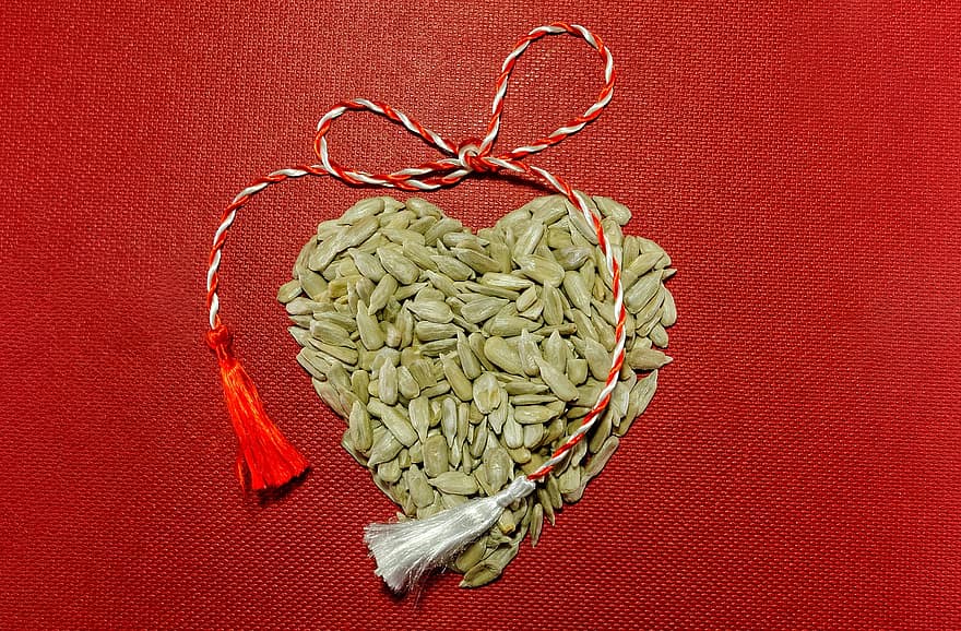 sementes de girassol, Martisor String, coração, borlas, corda, sementes, Primavera, tradição, cultura