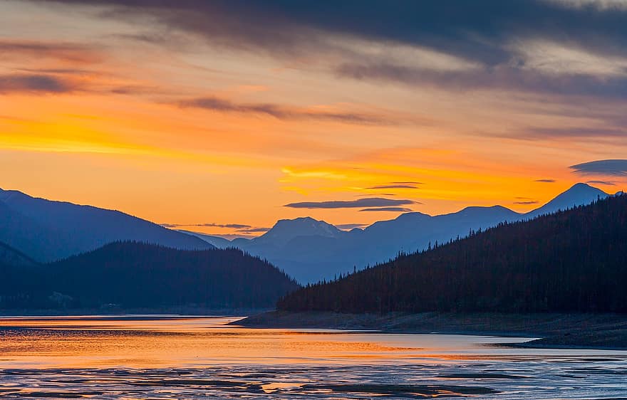 puesta de sol, montañas, lago, silueta, sombra, agua, escénico, paisaje, Canadá, cielo naranja, cordillera