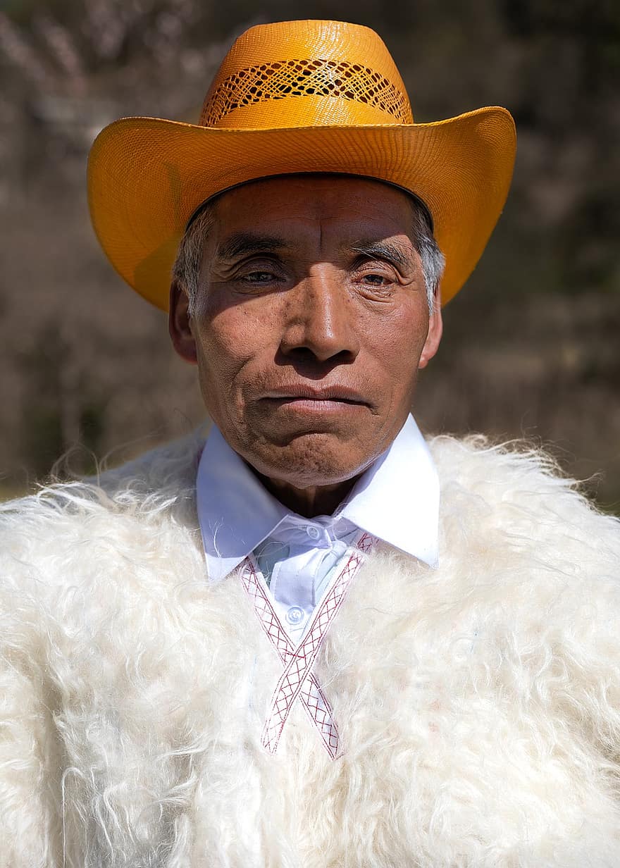 chiapas, Meksika, vyras, Vietinis žmogus, vyrai, vienas asmuo, kaubojus, žiūri į fotoaparatą, suaugusiųjų, vyresnysis suaugusysis, portretas