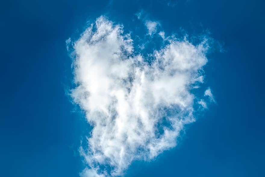 небо, хмари, серце, кохання, романтичний, день святого Валентина, романтика, фон, радість життя, мрія, шпалери