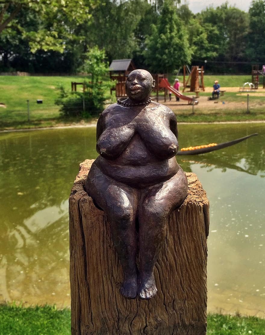 изкуство, метални скулптури, терен на hockenheim gartenschau, голи жени