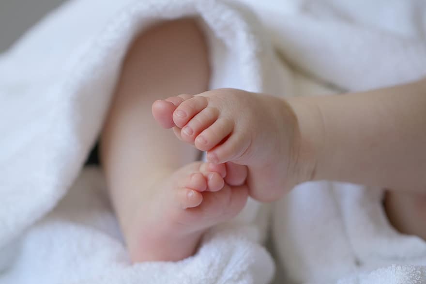 đứa bé, đứa trẻ, cháu nội, đôi chân, bàn chân em bé, trẻ sơ sinh, chân trẻ em, ngón chân
