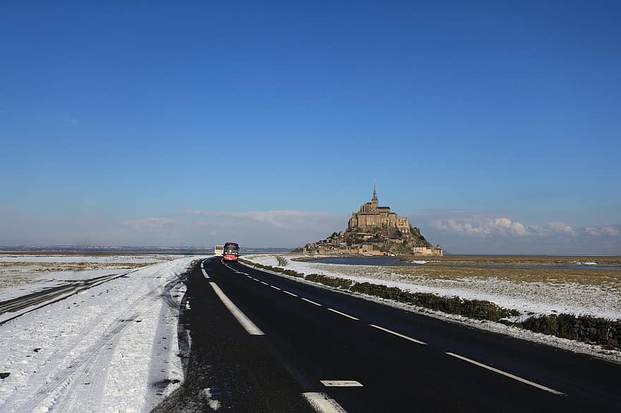 mont saint michel, út, téli, chateau, hó, Normandia, Franciaország, utazás, híres hely, utazási célpontok, tájkép