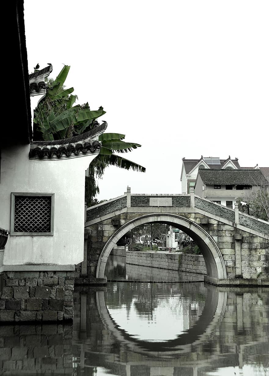 Steinbrücke, Brücke, Gebäude, Fluss, Antike, die Architektur, berühmter Platz, Wasser, Geschichte, alt, Reflexion