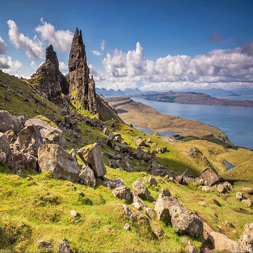 o velho de storr, O Velho de Storr Trotternish, O Velho de Storr Ilha do Céu, O Velho de Storr Escócia, Escócia, ilha do céu, trotternish, Marco do Velho de Storr, O Velho de Storr Skye, panorama, montanha