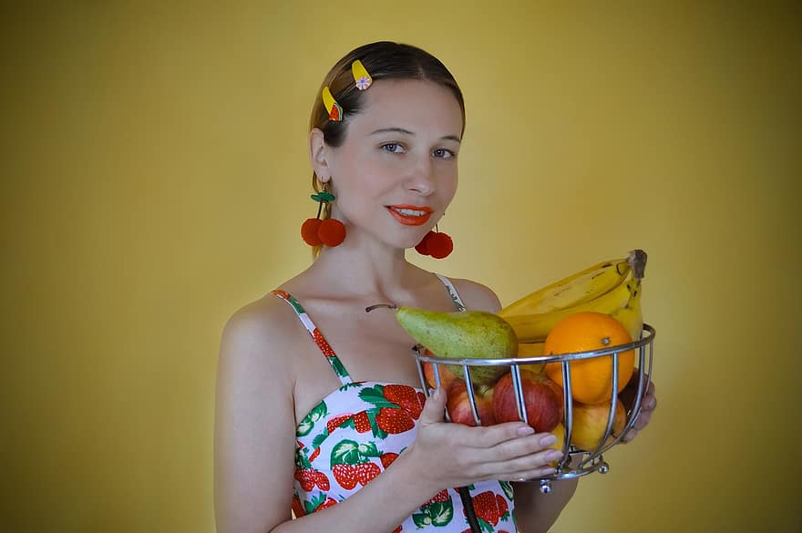 γυναίκα, μοντέλο, πορτρέτο, φρούτα, καλάθι, καλάθι φρούτων, καλάθι με φρούτα, θηλυκό μοντέλο, πρίπλασμα, στάση, υποκρινόμενος