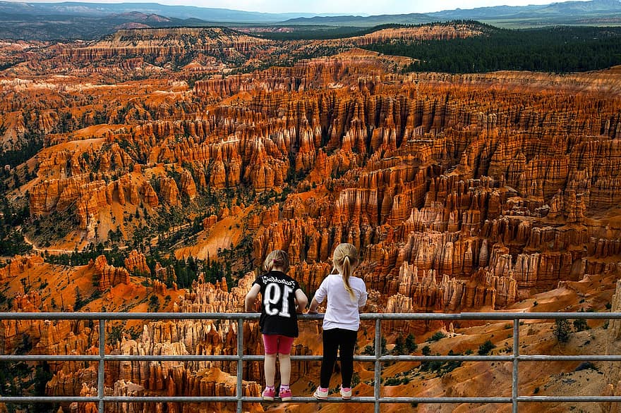 meisjes, Bryce Canyon, Bryce Canyon National Park, Verenigde Staten, natuur, toerisme, avontuur, berg-, wandelen, sport, landschap