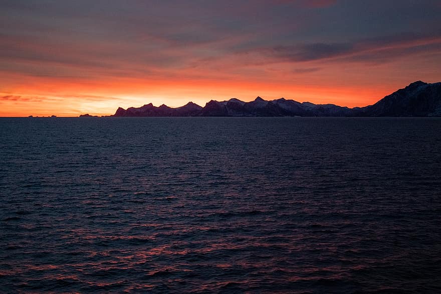 mar, isla, puesta de sol, lofoten, Noruega, agua, montañas, oscuridad, crepúsculo, naturaleza