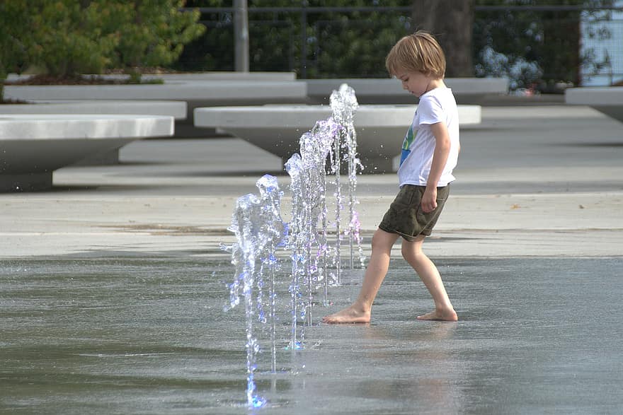 дете, фонтан, парк, момче, играя, щастлив, вода, шега, градски, град, момчета