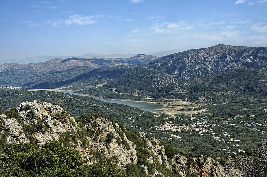 innsjø, reservoar, fjellene, høyde, trær, Hellas Kreta, Aposelemis-reservoaret, vann, Avdou, landsby, skyer