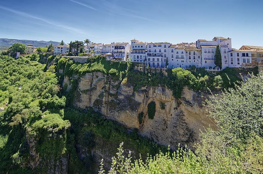 Hiszpania, andaluzja, Prowincja Malaga, ronda, Miasto, historyczne centrum, krajobraz, panorama, perspektywy, skała, stroma ściana