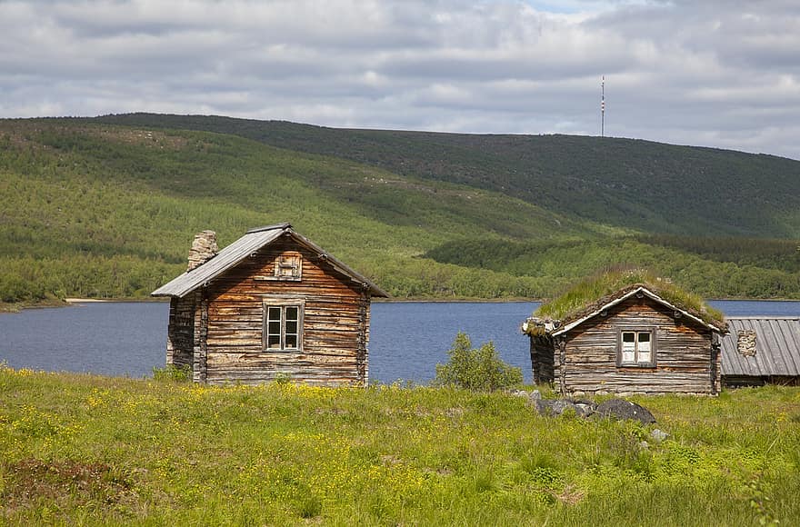 See, Hütte, Lappland, traditionelles Haus, Museum, Berg in Lappland, Finnland