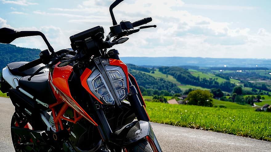 KTM 390 Duca, motociclo, motocicletta, soleggiato, KTM Racing, da corsa, sport, sport estremi, avventura, velocità, mezzi di trasporto