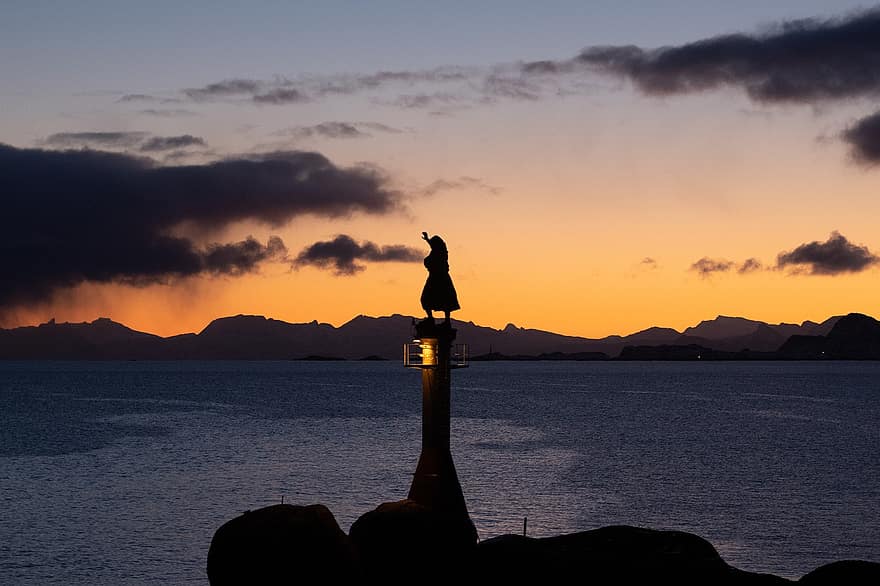 svítání, socha, přístav, moře, lofoty, Norsko, maják, manželka rybáře, pobřeží, voda, mraky