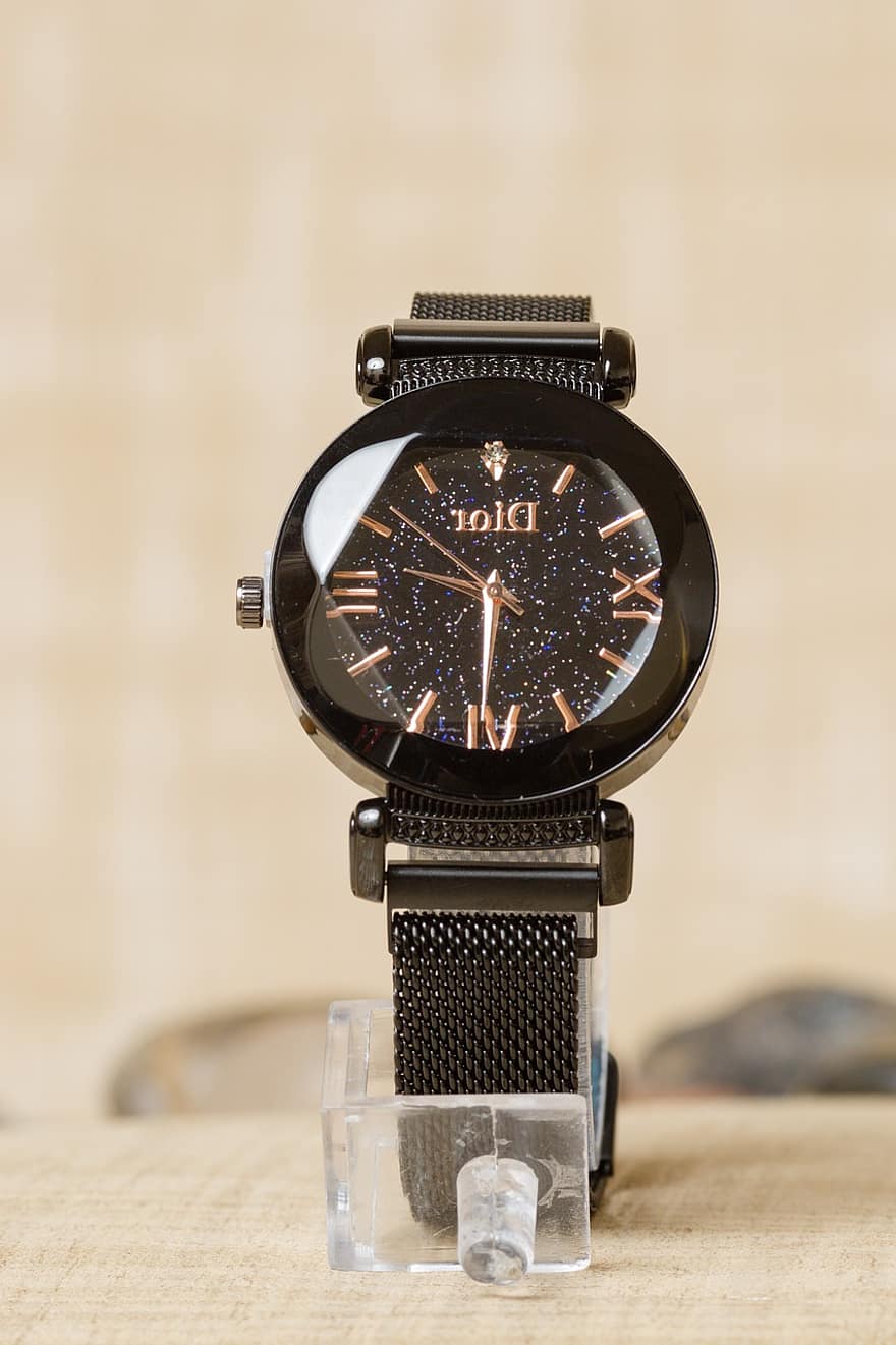 zegarek na rękę, zegarek, czas, dior, godziny, minuty, czasomierz, akcesorium, moda, projektant