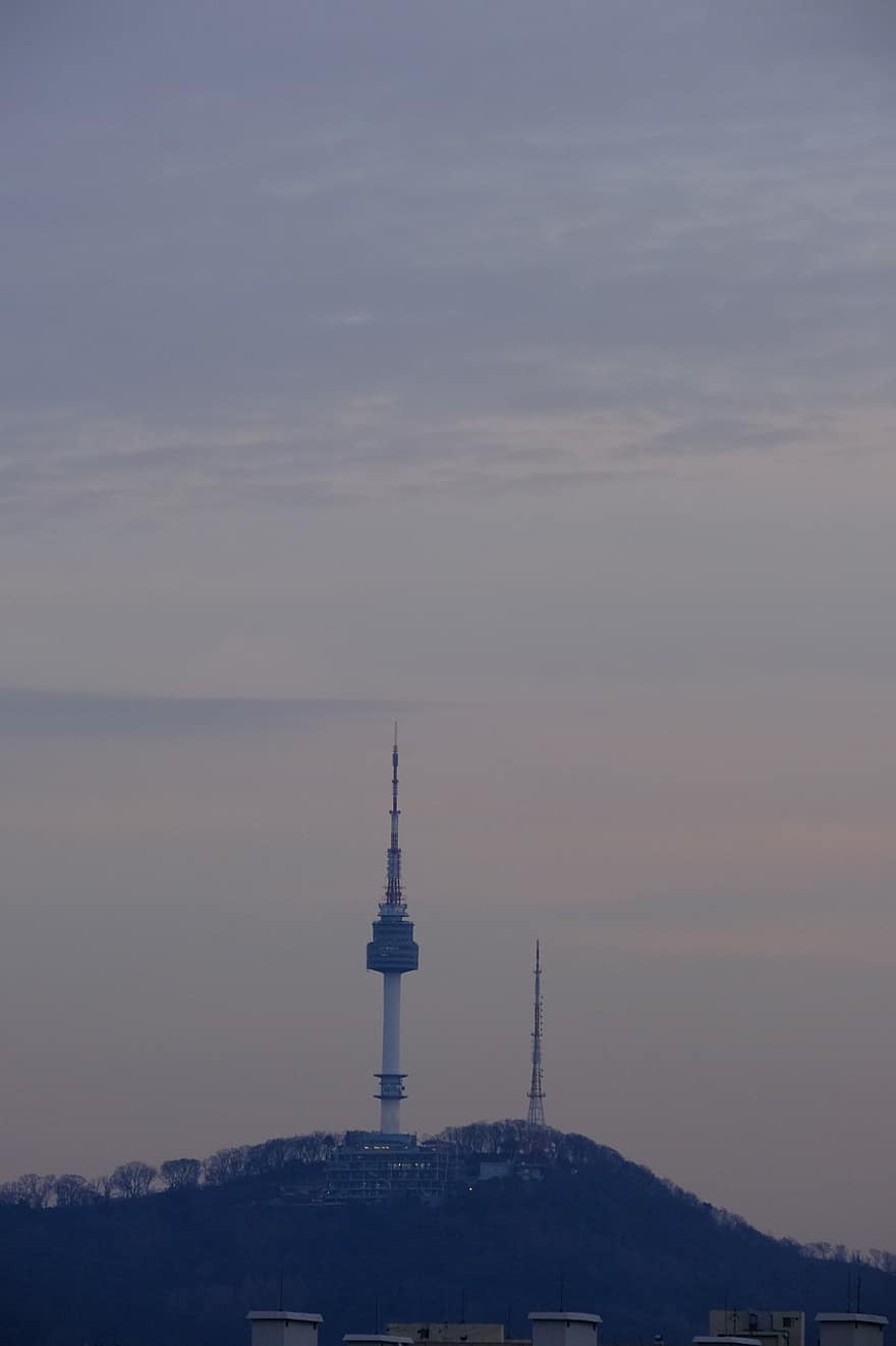 torre namsan, Namsan, tramonto, cielo, splendore, Repubblica di Corea, architettura, posto famoso, paesaggio urbano, blu, crepuscolo