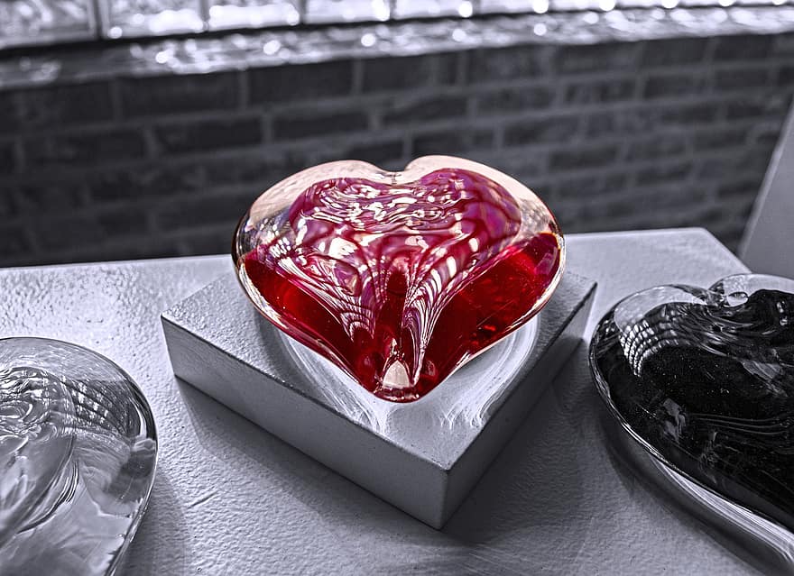 Valentino diena, stiklo menas, Belger Crane Yard Studios, Širdies stiklas Art, romantika, meilė, Širdies formos, šventė, Iš arti, fonas, apdaila