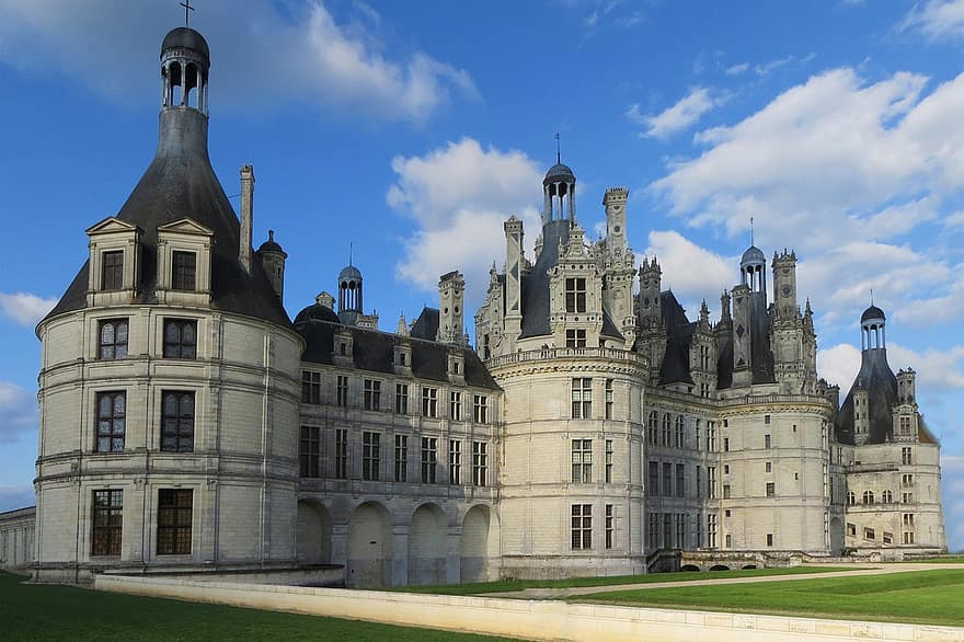 linna, Loiren laaksossa, arkkitehtuuri, rakennus, matkailu, kuuluisa paikka, rakennuksen ulkoa, historia, rakennettu rakenne, vanha, viljelmät