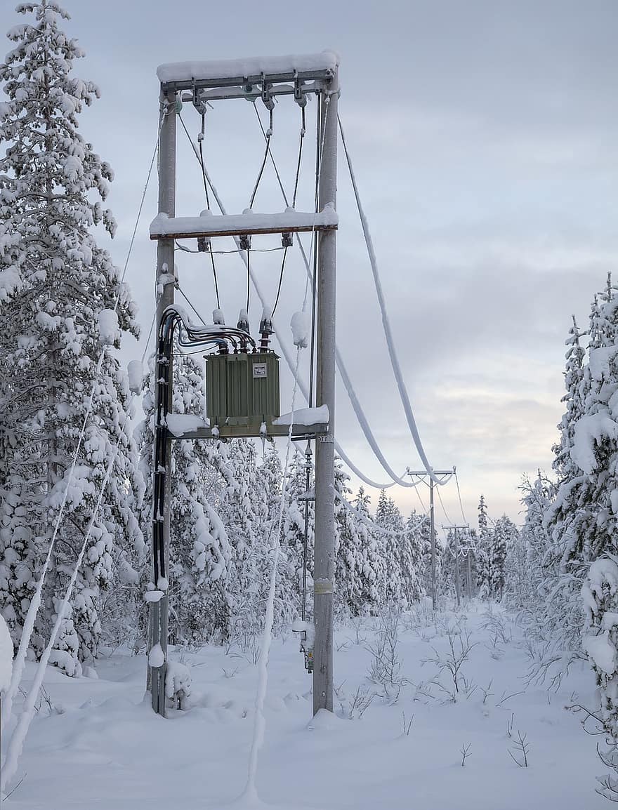 transformatorius, elektros polius, žiemą, Stulpelių transformatorius, sniegas, Laplandija