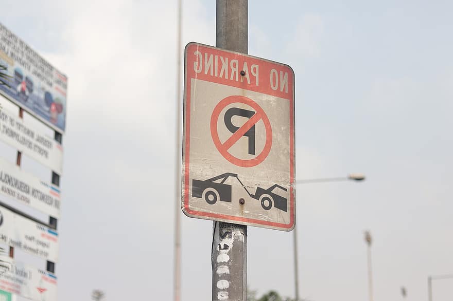 Parcheggio vietato, cartello stradale, di divieto, traffico