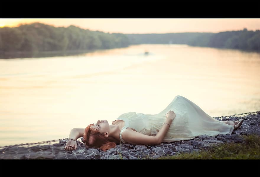 Baby Doll, Girl, Lies, By The Water, Model, Hair, Style, Young, Smile, Nicely, Dreamy