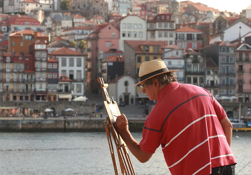 adam, ressam, şövale, sokak sanatçısı, çekmek, tarihi merkez, nehir, binalar, panorama