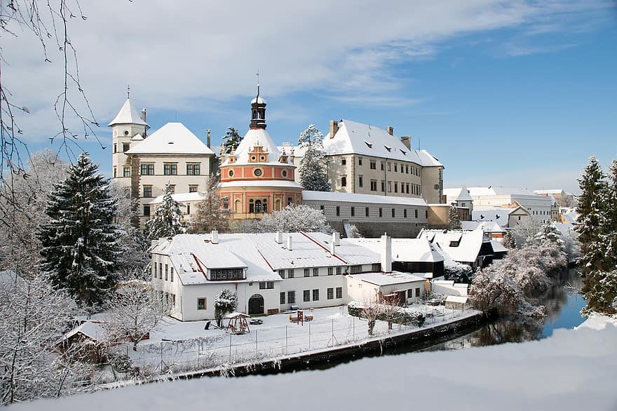 jindřichův hradec, Cseh Köztársaság, kastély, Csehország, téli, hó, folyó, város
