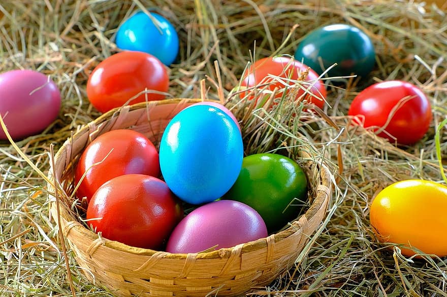 telur, Telur Paskah, keranjang, beraneka warna, dilukis, waktu bagian timur, Paskah, makan, multi-warna, rumput, perayaan