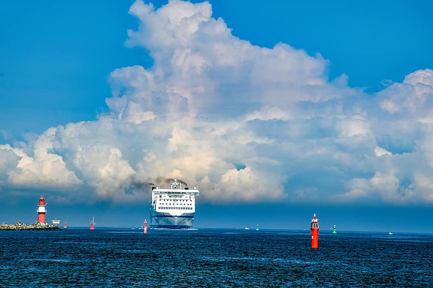 nave da crociera, nave, crociera, paesaggio marino, nuvole, Cloudscape, Nave passeggeri, mare Baltico, Warnemünde, mare, oceano