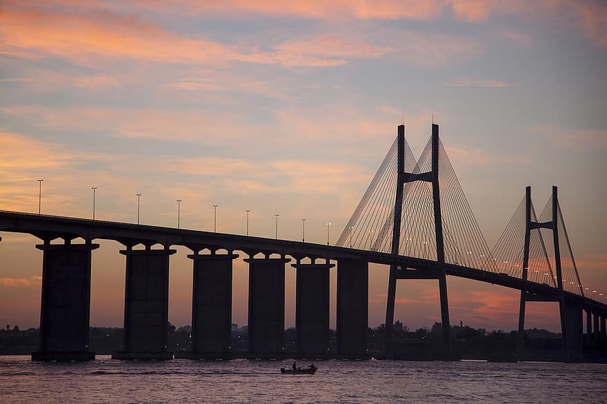 Most Rosario Victoria, Argentyna, zachód słońca, krajobraz