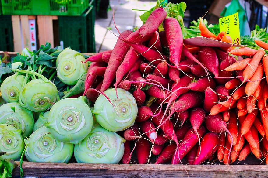 zanahorias, la remolacha, vegetales, colinabo, mercado, puesto en el mercado, sano, comida, vitaminas, mercado local de agricultores, Fresco