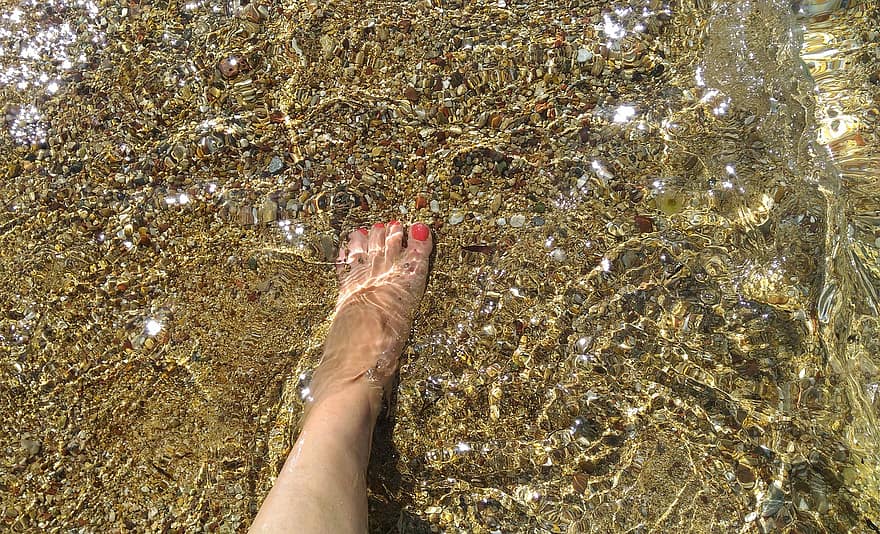 pludmale, basām kājām, jūra, ūdens, upe, saulains, laime, brīvdienas