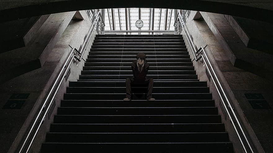 homme, station de métro, escaliers, anime, milieu