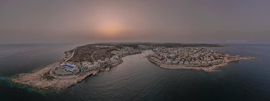 Marsaskala, Meer, Panorama, Malta, Stadt, Dorf, Stadt, städtisch, Küste, Ozean, Horizont, Himmel