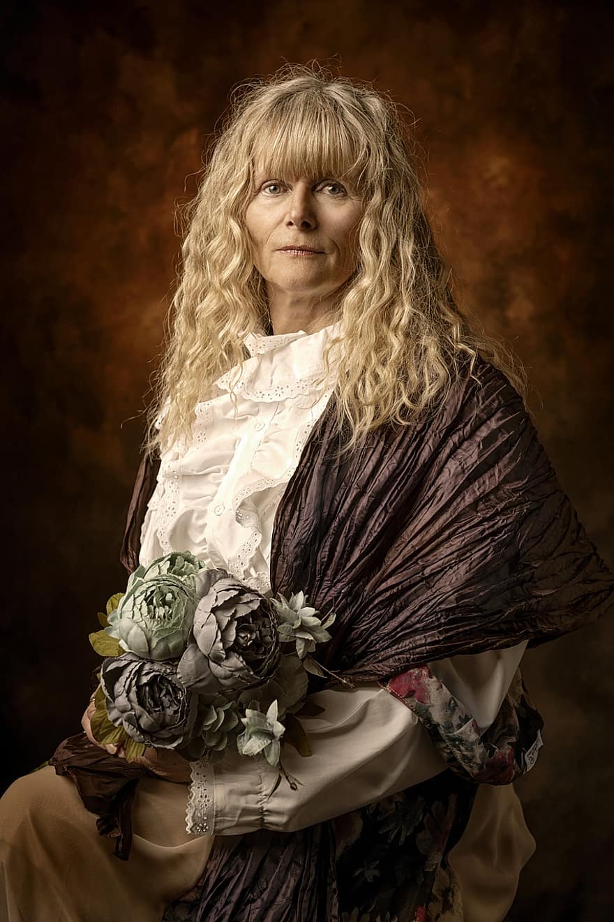 mulher, moda, Iluminação Rembrandt, meia idade, beleza, lindo, pose, modelo, luz de rembrandt, estúdio