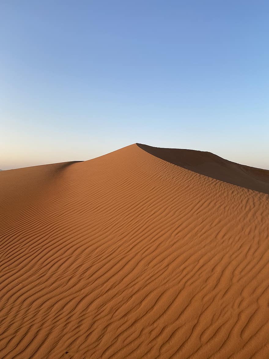 Wüste, Sand, Dubai, Sanddüne, Landschaft, trocken, trockenes Klima, Afrika, extremes Gelände, Hitze, Temperatur