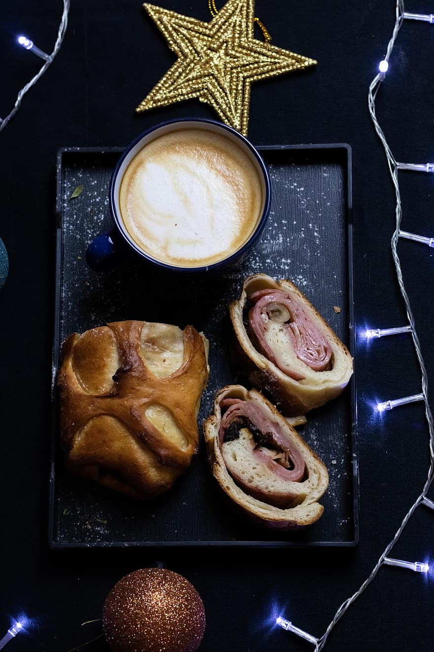 Pan De Jamon, pâine, cafea, latte, latte art, ceașcă de cafea, felie de pâine, pâine de pâine, pâine feliată, aluat, alimente