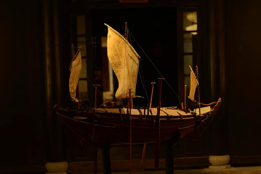 museum, Eksemplar båd