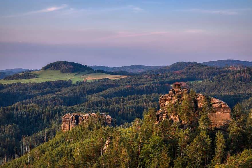 Landschaft, Sandstein, Berg, Felsformation, szenisch, Natur, Elbsandsteingebirge, böhmischer schweizer nationalpark, tschechische schweiz
