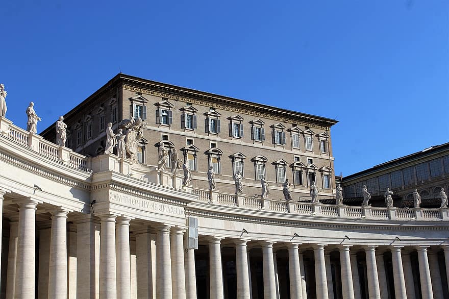 Petersplatz, Vatikanstadt, Apostolischer Palast, Balkon des Papstes, Rom, Italien, Europa