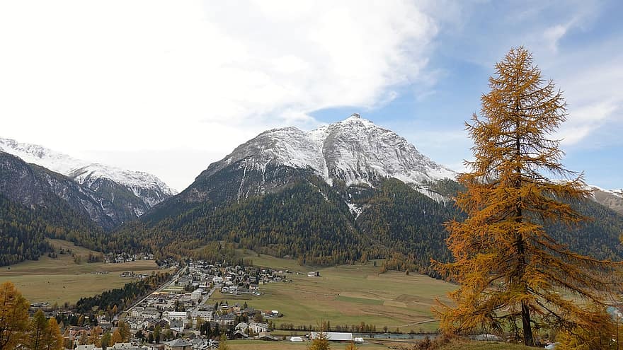 Town, Mountains, Panorama, Larch, Tree, Mountain Range, Alps, Alpine, Snow-capped, Village, Buildings