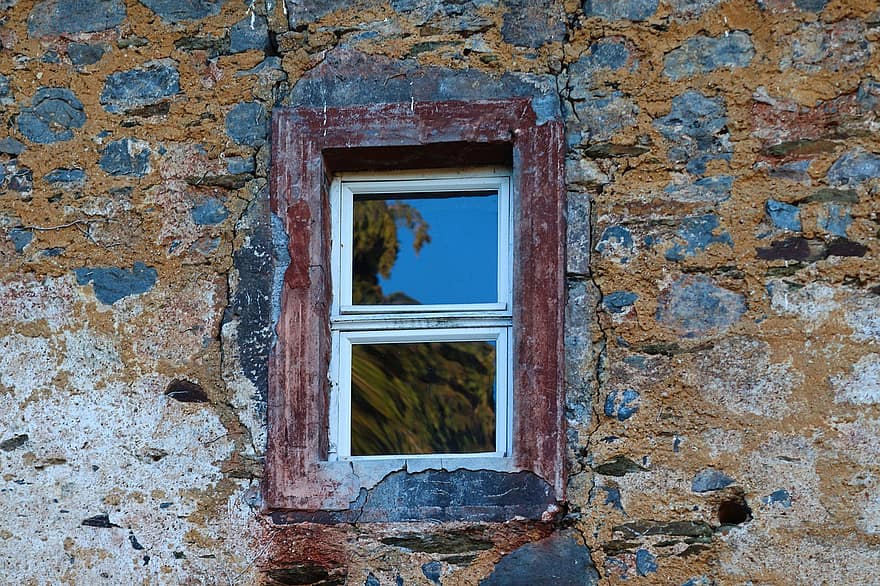 прозорец, къща, стъкло, фасада, външност, архитектура, стена, сграда, стар, мръсен, външна сграда