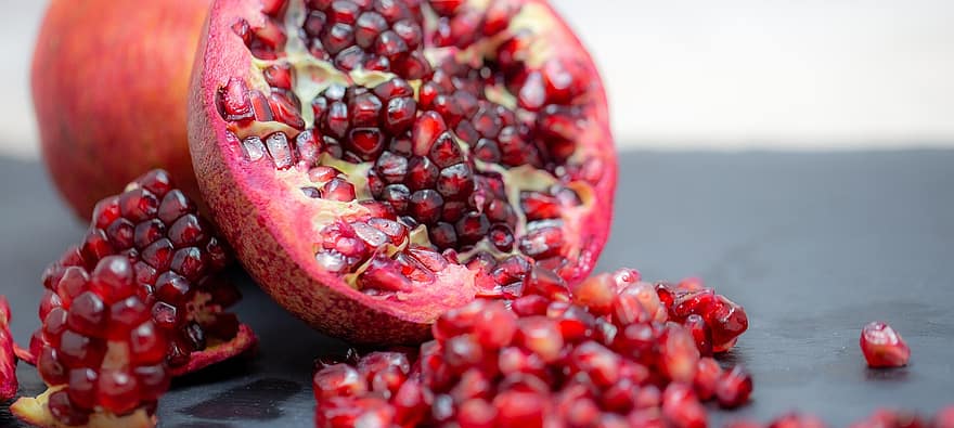 Pomegranate, Fruit, Sweet, Vitamins, Healthy, Food, Fresh, Seeds, Juice, Glass, Detox