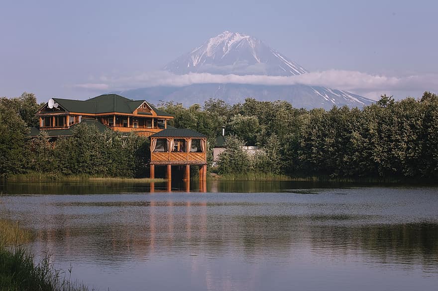 Lac, maison, paysage, campagne, bâtiment, eau, réflexion de l'eau, la nature, volcan, Kamchatka