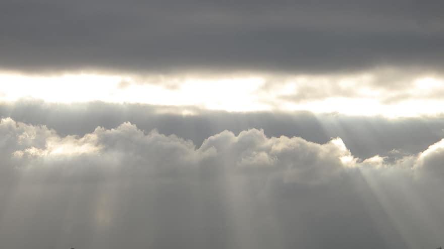 cloudscape, σύννεφα, μαυρα ΣΥΝΝΕΦΑ, ουρανός, cumulonimbus, ακτίνες ηλίου