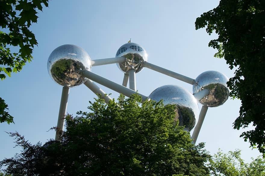 Bruselas, atomium, escultura, Art º, Europa, árbol, azul, ciencia, tecnología, verano, estructura construida