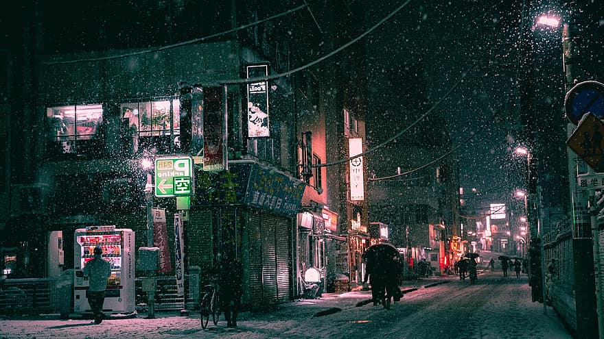 ถนน, ปริมาณหิมะ, สิ่งปลูกสร้าง, คน, คนเดินเท้า, กลางคืน, หิมะ, ฤดูหนาว, เมือง, ในเมือง, ชีวิตในเมือง