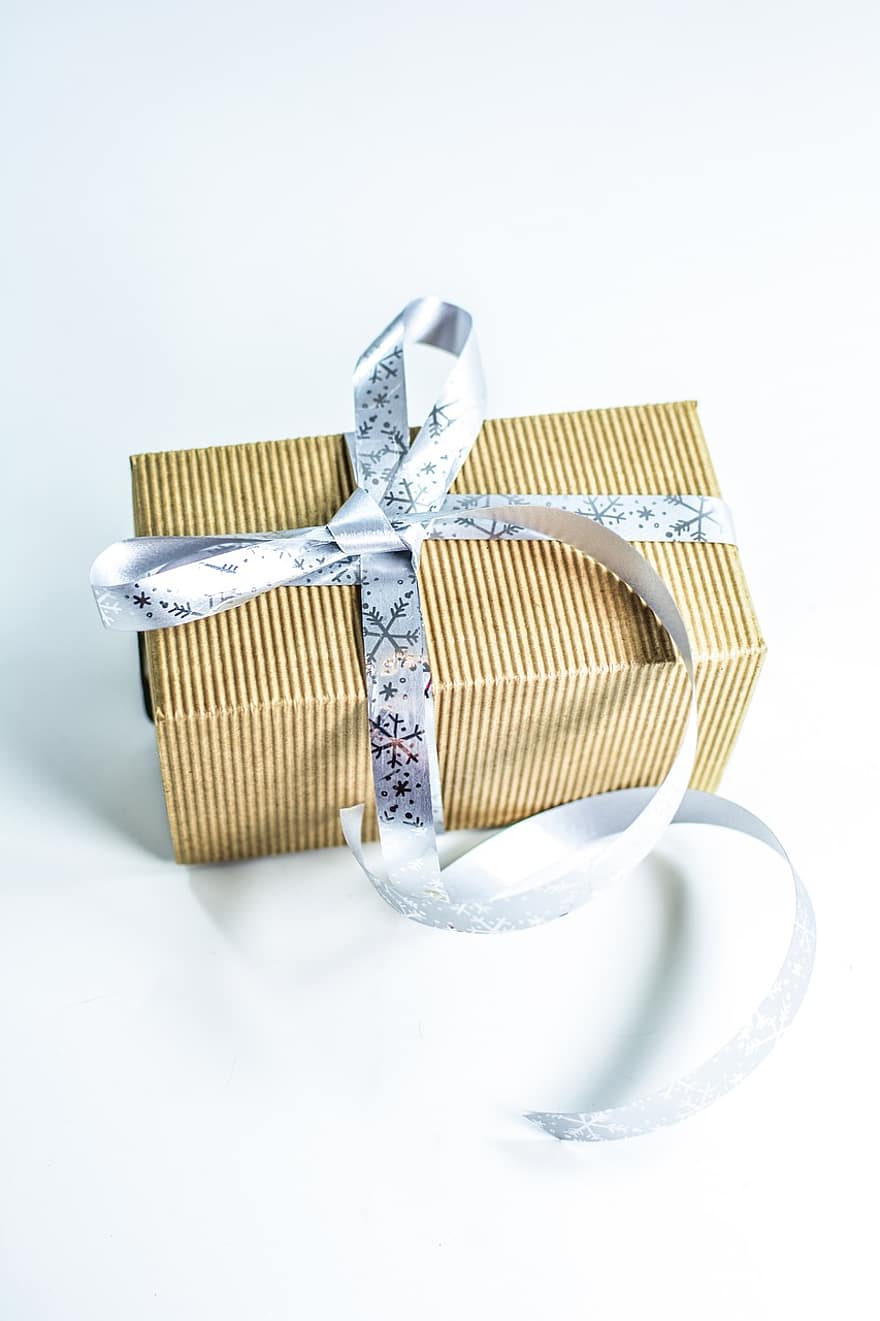 подарок, коробка, рождество, лук, день отдыха, праздник, сюрприз, день рождения, украшение, белый, подарочная коробка